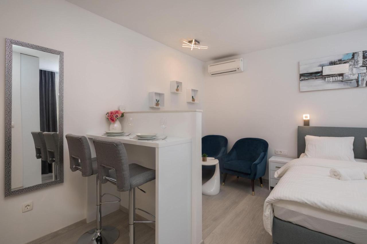 Luxury Studios & Rooms Seven Split Eksteriør billede